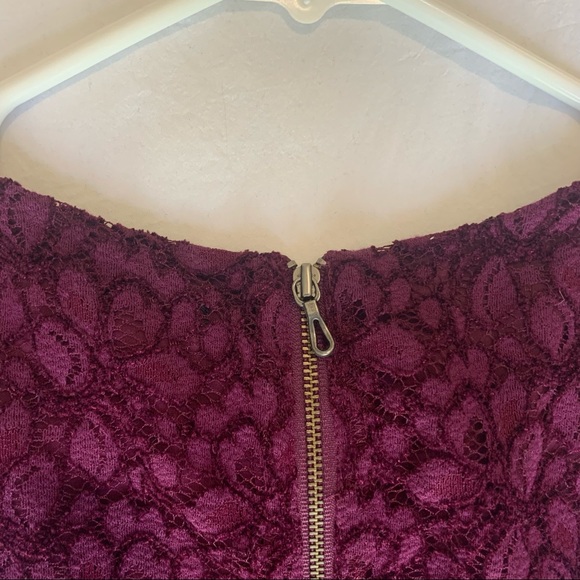 Aritzia Talula Belgravia Lace Dress - Picture 4 of 6